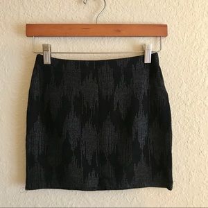 Forever 21 patterned mini skirt